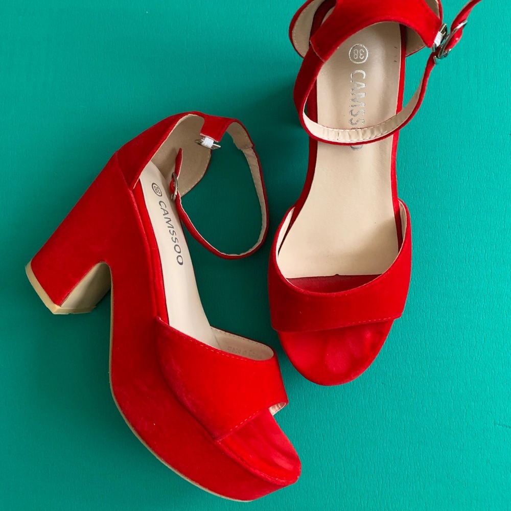 Camssoo red velvet platforms